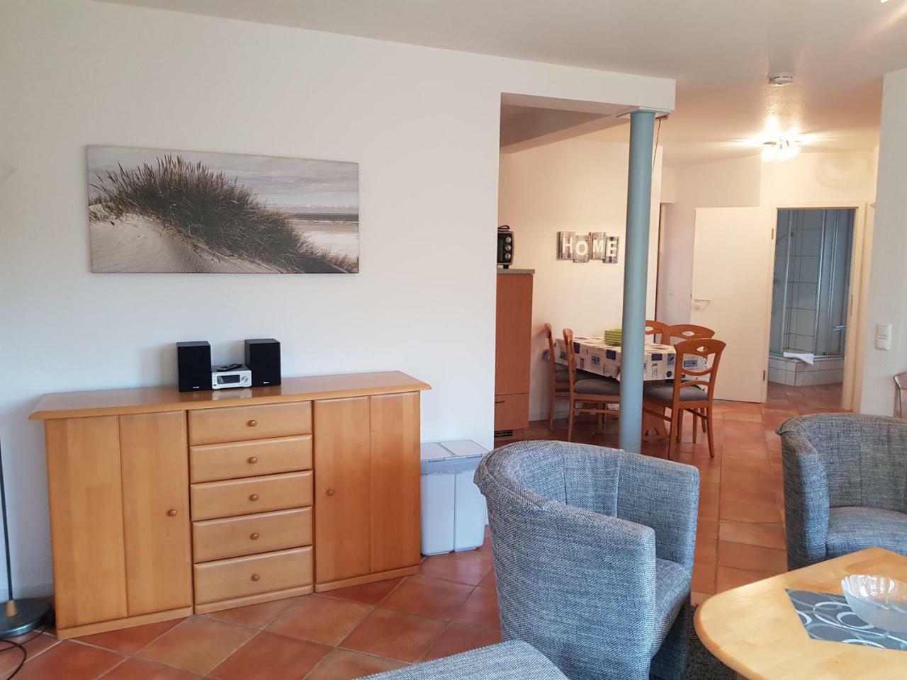Ferienwohnung 4 Im Haus Am See Mit Wintergarten Und Terrasse Seedorf  Szoba fotó