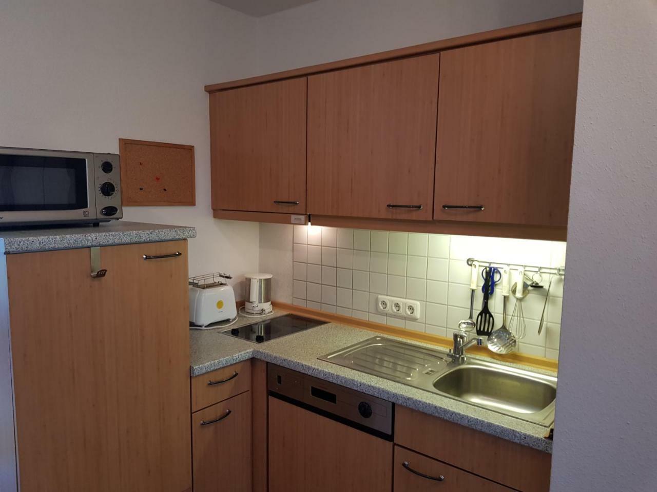 Ferienwohnung 4 Im Haus Am See Mit Wintergarten Und Terrasse Seedorf  Szoba fotó